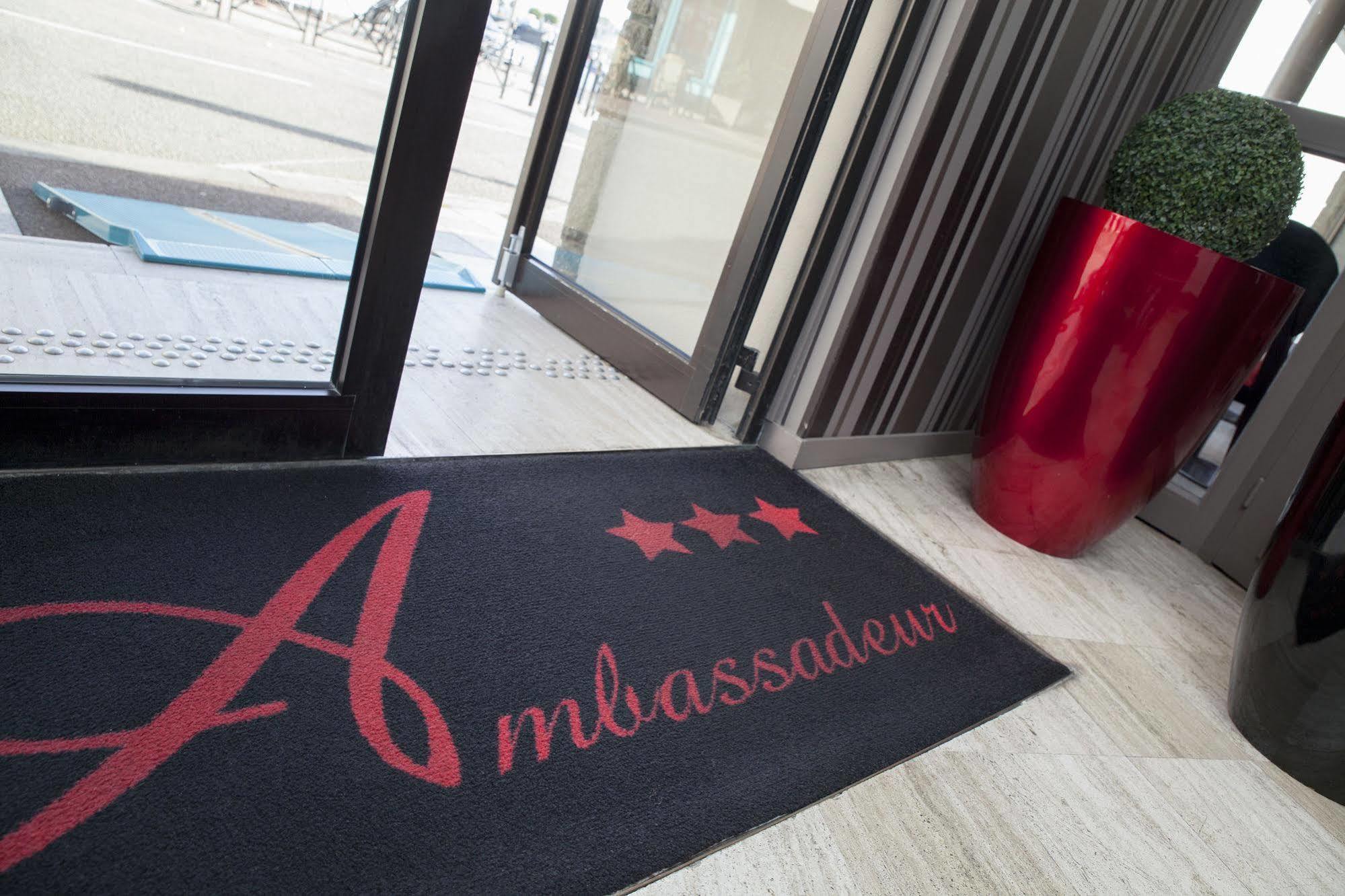 Ambassadeur Hotel - Cherbourg Port De Plaisance Exteriér fotografie